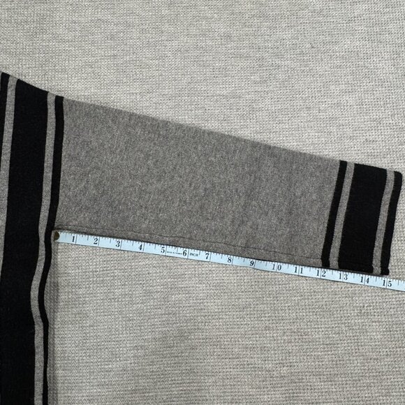 2 Sisters Sweater Womens S/M Dolman Split Hem Crew Neck Long Sleeve Black Gray - Picture 11 of 12